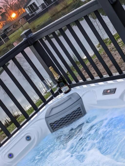 Kingfisher Lodge Woodhall Spa Εξωτερικό φωτογραφία