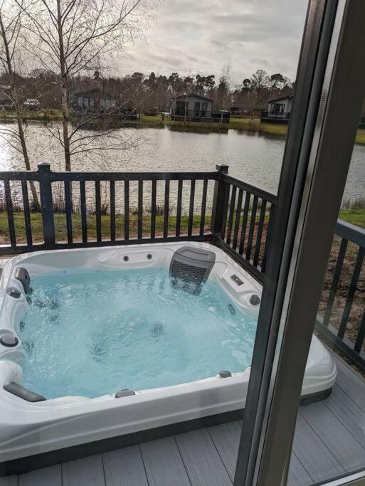 Kingfisher Lodge Woodhall Spa Εξωτερικό φωτογραφία